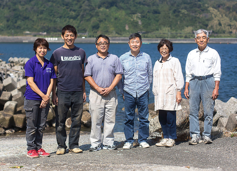 国内一貫生産。産地から選りすぐり、すべて無添加。